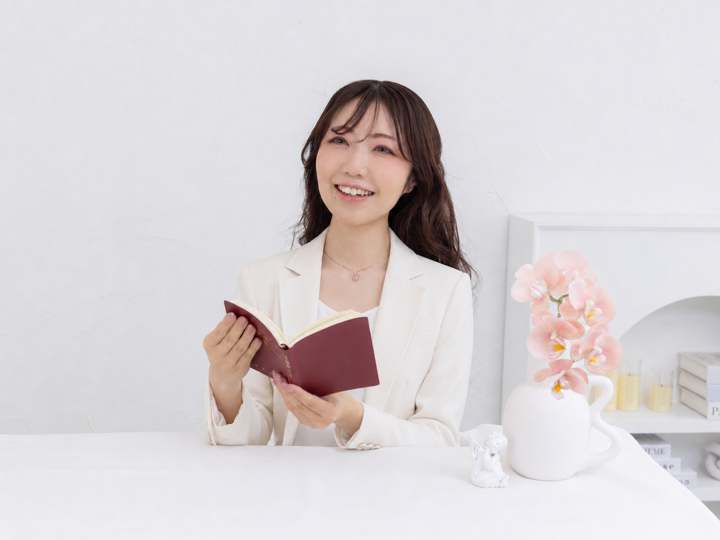 鑑定秘書™ 代表鑑定士 加藤瑠海